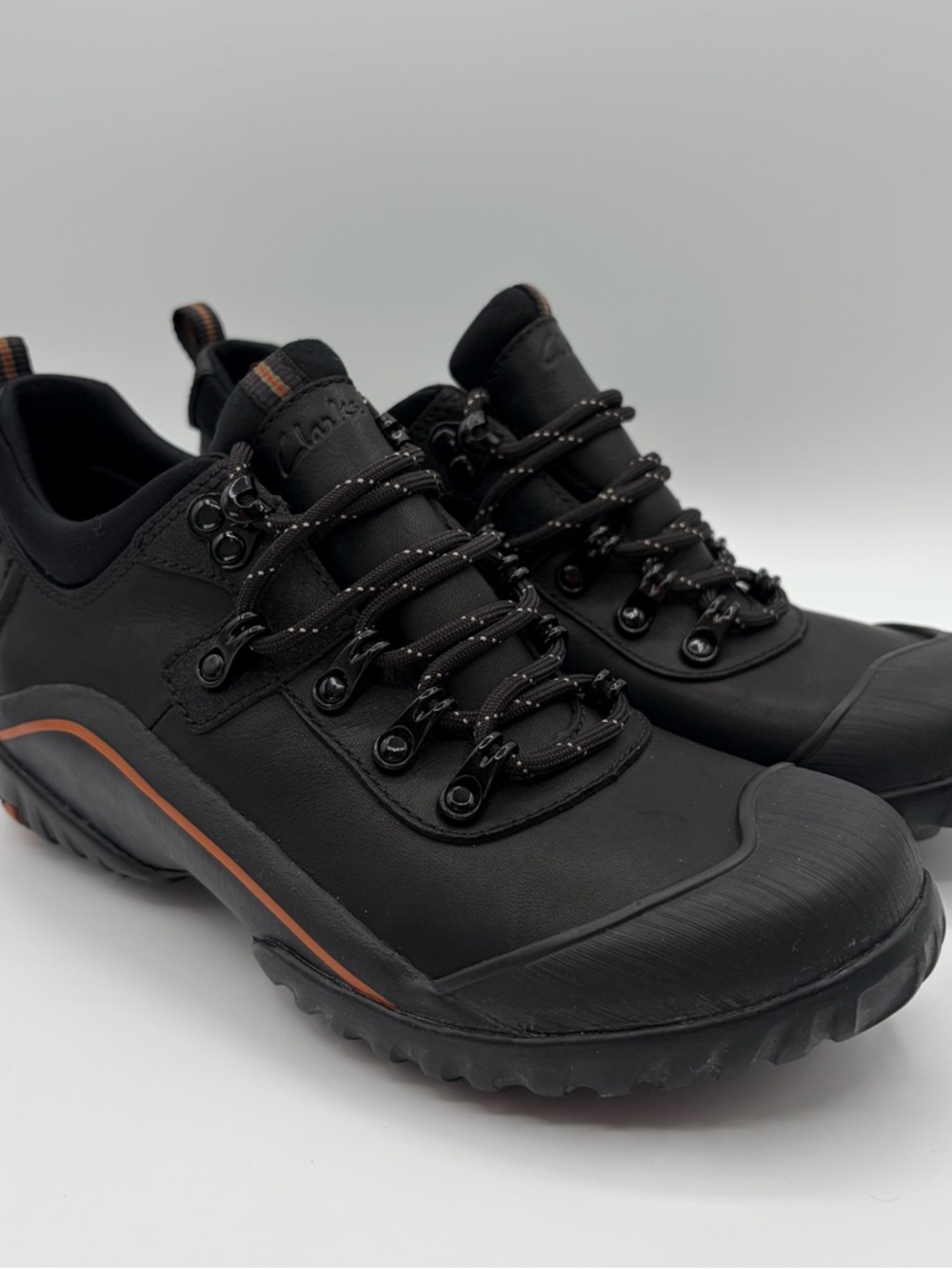 Clarks Muckers Waterproof Black Leather Sneakers Boots Outdoor Shoes Size 6 - Picture 1 of 14